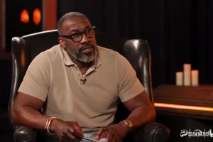 香波特：曾經對詹姆斯說，喬丹比他強，因為詹姆斯最后一攻會傳球